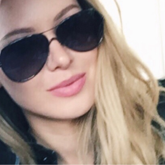 WILDFOX Aviator Sunglasses - Picture 3 of 12